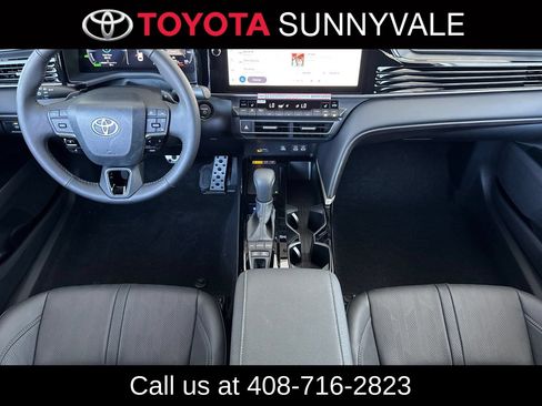 Used 2026 Toyota Camry XSE FWD image 4