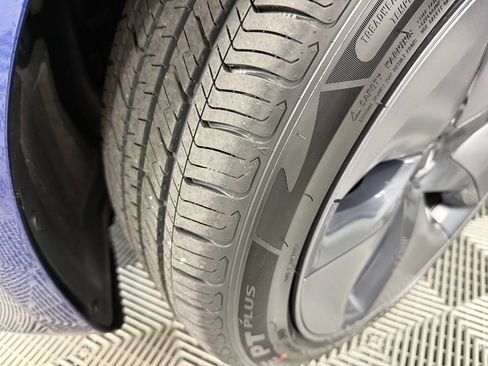 Used 2018 Tesla Model 3 Long Range RWD image 31