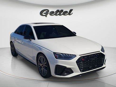 Used 2023 Audi S4 Premium Plus image 9