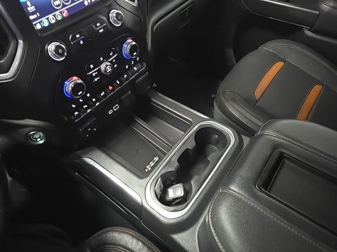 Used 2021 GMC Sierra 1500 AT4 w/ AT4 Premium Package image 27