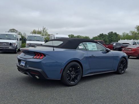 New 2026 Ford Mustang Convertible RWD image 4