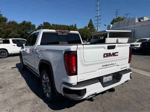 Used 2024 GMC Sierra 1500 Denali w/ Denali Reserve Package AWD/4WD image 4