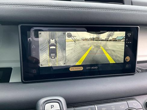 Used 2024 Land Rover Defender 110 S image 27