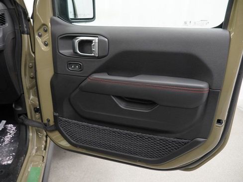 New 2026 Jeep Wrangler Unlimited Rubicon 392 image 33