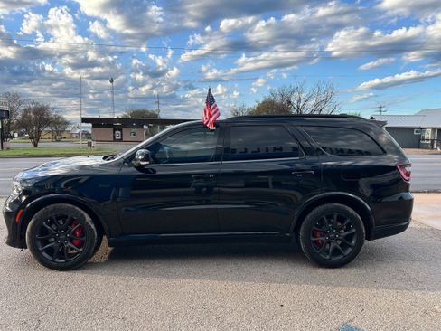 Used 2023 Dodge Durango SRT image 3