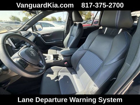 Used 2021 Toyota RAV4 XSE AWD/4WD image 15