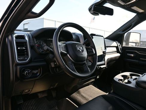 Used 2024 RAM 3500 Laramie w/ Night Edition image 24