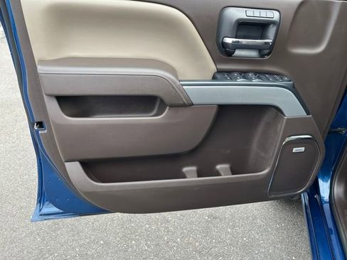 Used 2017 Chevrolet Silverado 1500 LTZ Z71 w/ LTZ Plus Package image 11