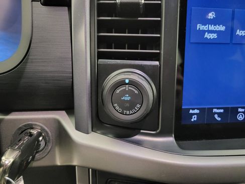 Used 2024 Ford F150 XLT w/ Mobile Office Package image 12