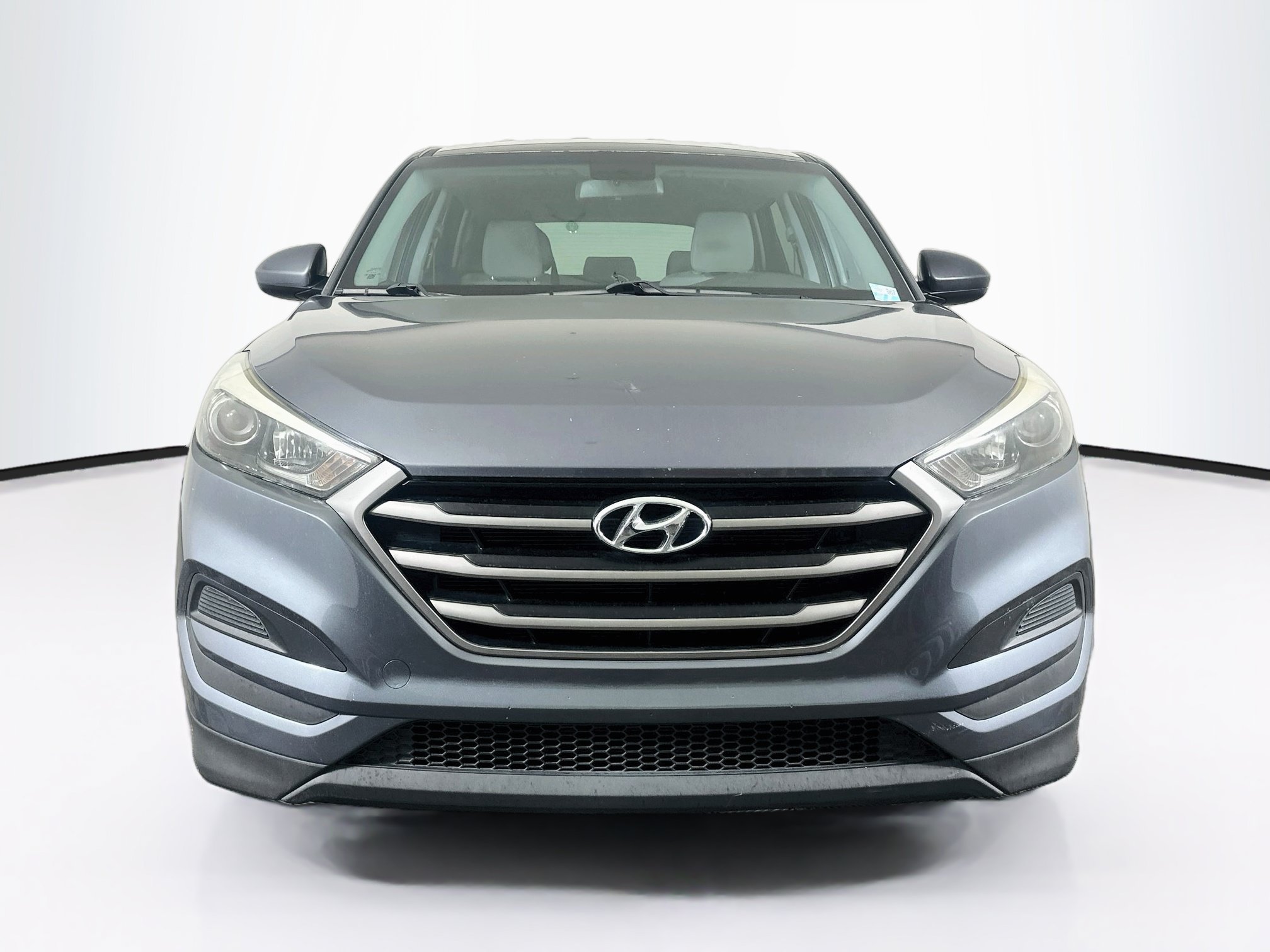 Used 2016 Hyundai Tucson SE FWD image 2
