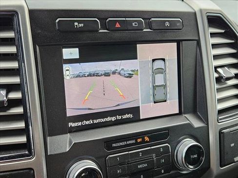 Used 2019 Ford F150 Platinum w/ Equipment Group 701A Luxury RWD image 14