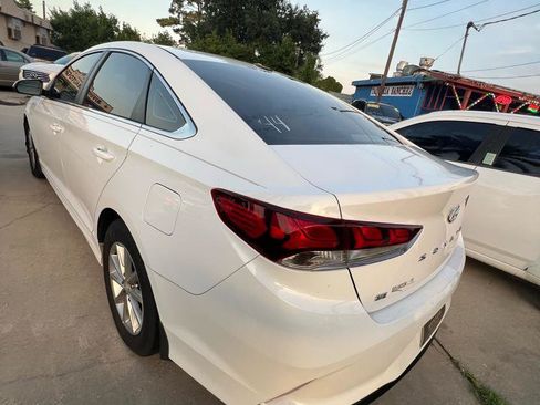 Used 2018 Hyundai Sonata SE FWD image 5