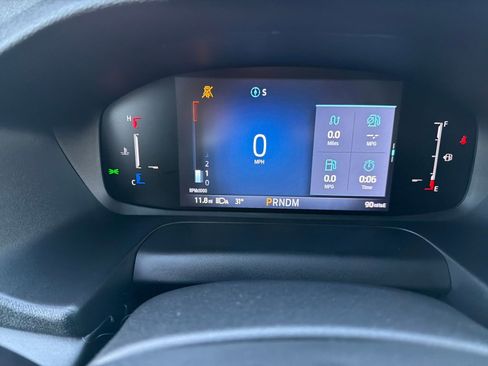 New 2026 Ford Transit 250 148 Medium Roof w/ Load Area Protection Package image 15