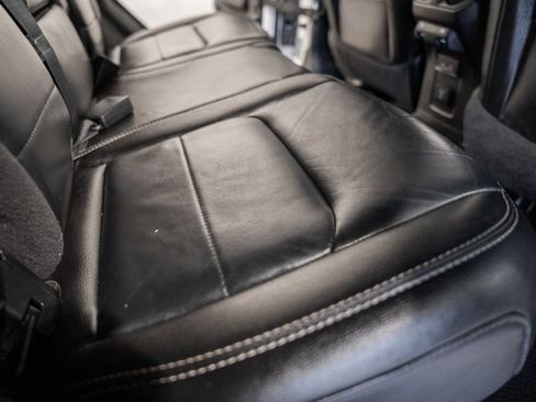 Used 2021 Jeep Wrangler Unlimited Sahara w/ Dual Top Group AWD/4WD image 32