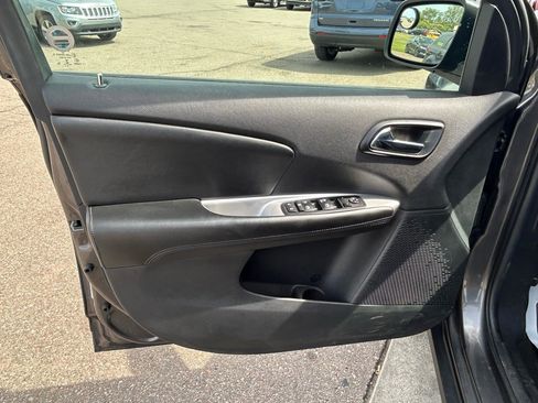 Used 2015 Dodge Journey FWD image 14