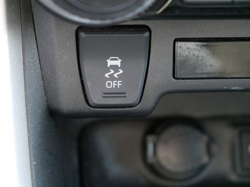 Certified 2024 Toyota RAV4 LE image 31