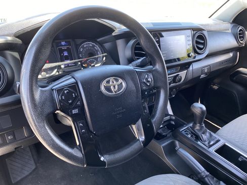 Used 2021 Toyota Tacoma SR RWD image 17