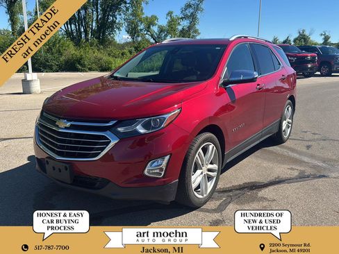 Used 2018 Chevrolet Equinox Premier FWD image 1