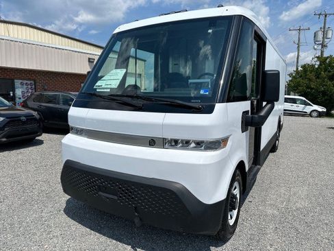 Used 2024 Chevrolet Brightdrop 600 w/ Commercial Equipment Package AWD/4WD image 3