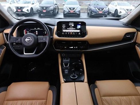 Certified 2023 Nissan Rogue Platinum image 22