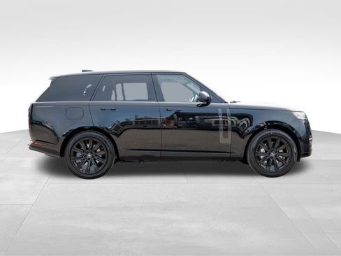 New 2025 Land Rover Range Rover SE image 8