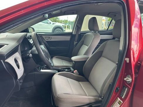 Used 2019 Toyota Corolla LE FWD image 13