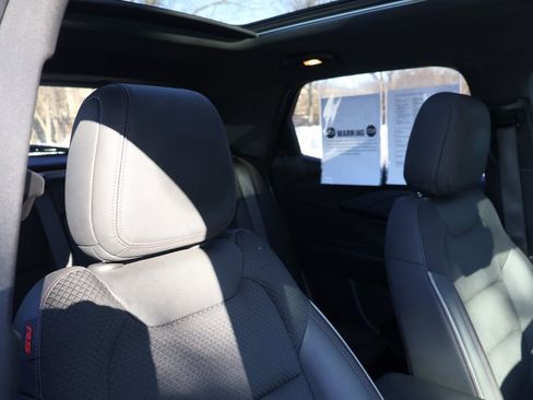 Certified 2023 Chevrolet TrailBlazer RS w/ Sun and Liftgate Package image 44