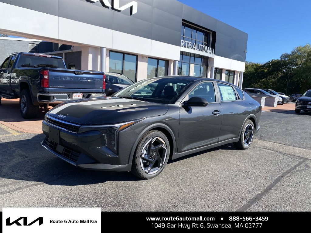New 2026 Kia K4 EX FWD image 1
