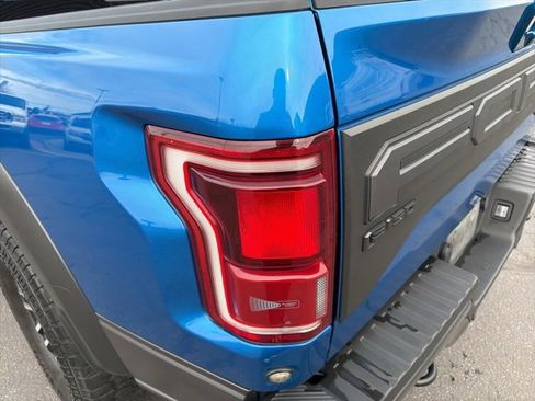 Used 2019 Ford F150 Raptor w/ Equipment Group 802A Luxury image 26