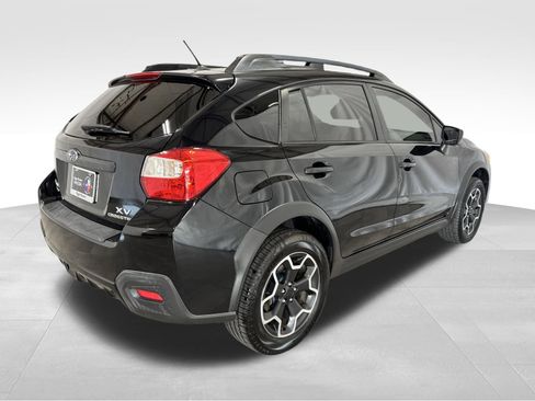 Used 2015 Subaru Crosstrek 2.0i Premium image 6