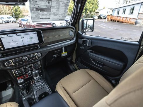 New 2026 Jeep Gladiator Willys image 28