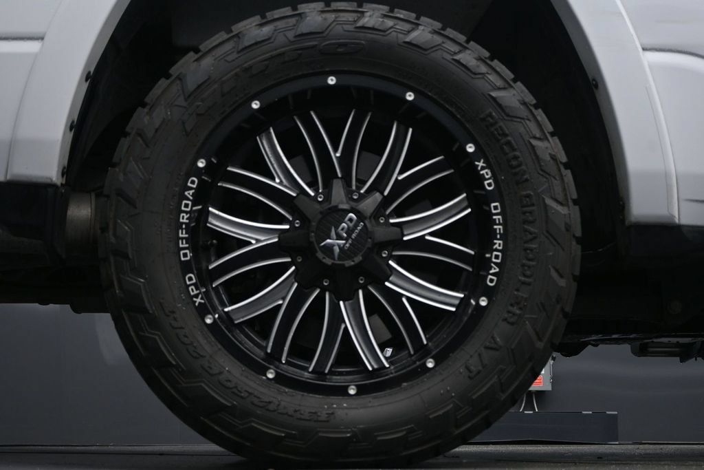Used 2020 RAM 1500 Laramie RWD image 12