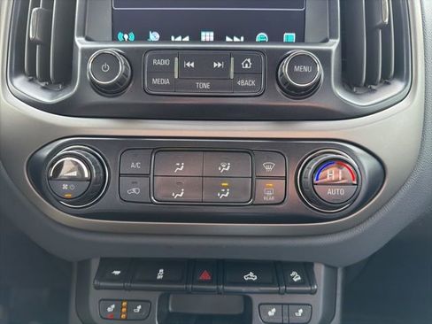 Used 2016 Chevrolet Colorado Z71 image 26