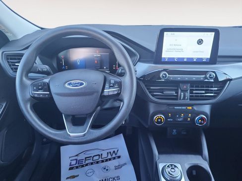 Used 2023 Ford Escape Base image 11