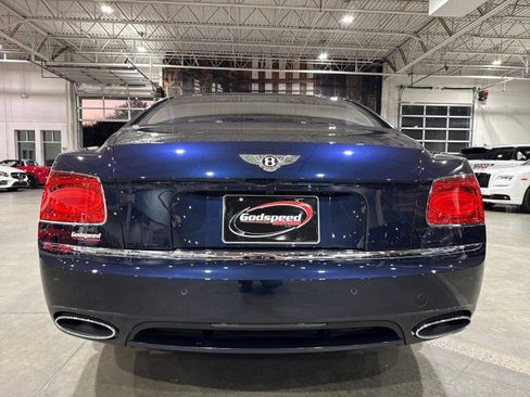 Used 2015 Bentley Flying Spur W12 image 42