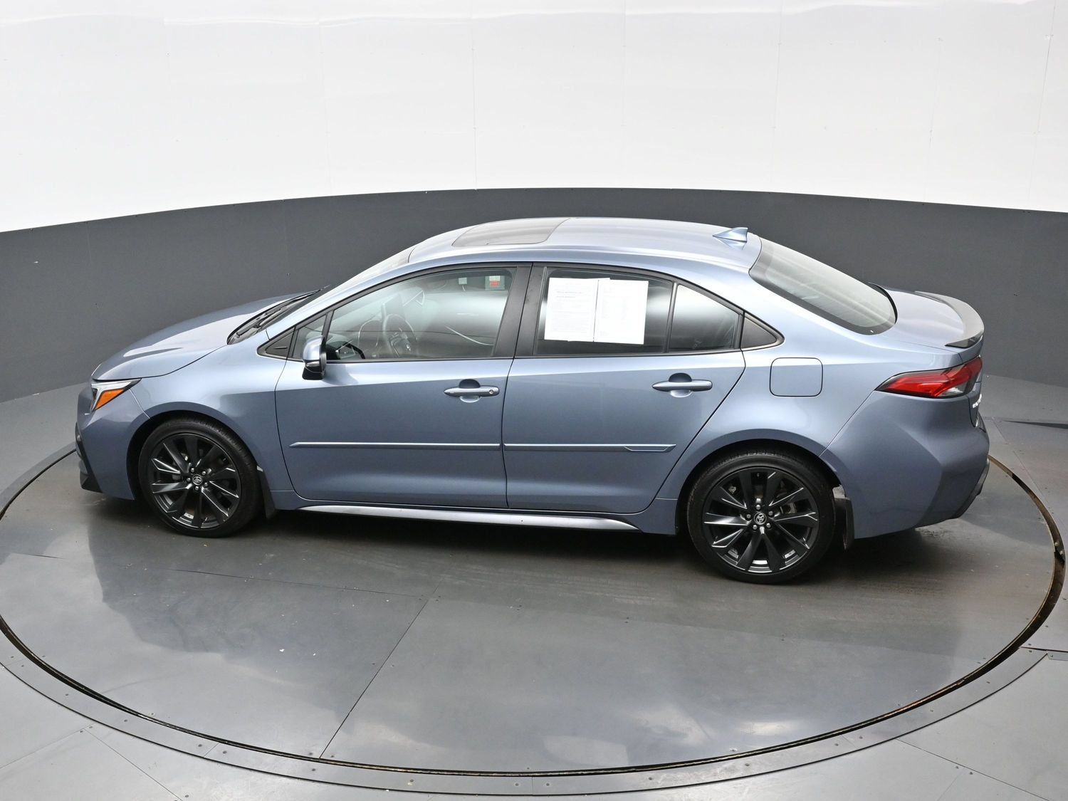Used 2024 Toyota Corolla XSE FWD image 37
