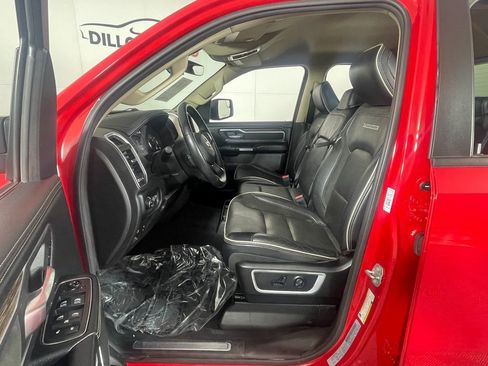 Used 2019 RAM 1500 Laramie image 12