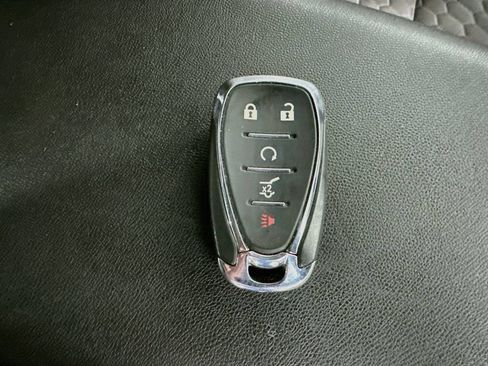 Used 2020 Chevrolet Equinox LT FWD image 39