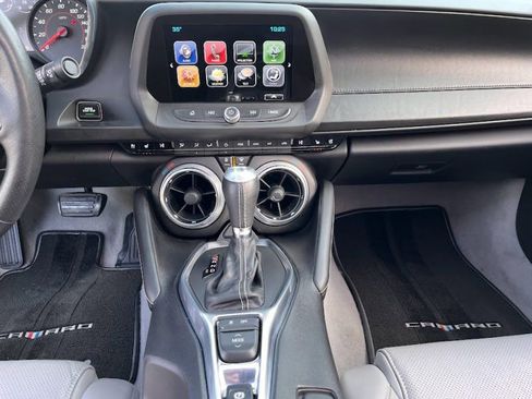 Used 2017 Chevrolet Camaro SS image 19