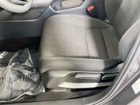 Used 2023 Honda HR-V LX image 18