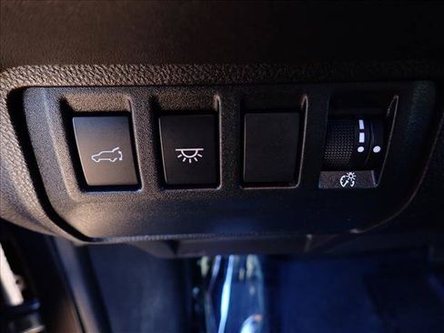 Used 2025 Subaru Ascent Limited w/ Popular Package #2 AWD/4WD image 19