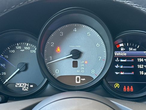 Certified 2023 Porsche Macan S AWD/4WD image 25