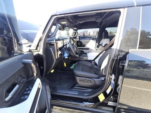 Used 2024 GMC Hummer EV 2X AWD/4WD image 4