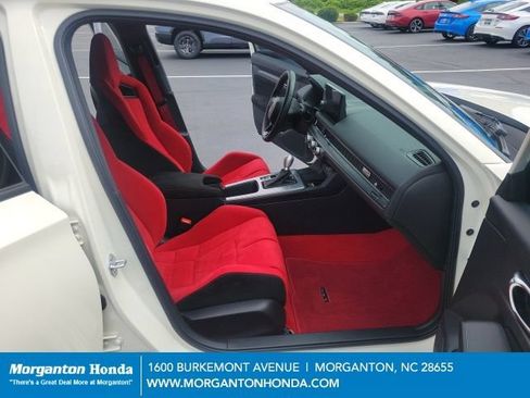 Used 2025 Honda Civic Type R image 17