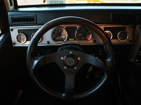 Used 2004 HUMMER H1 4-Door Wagon image 18