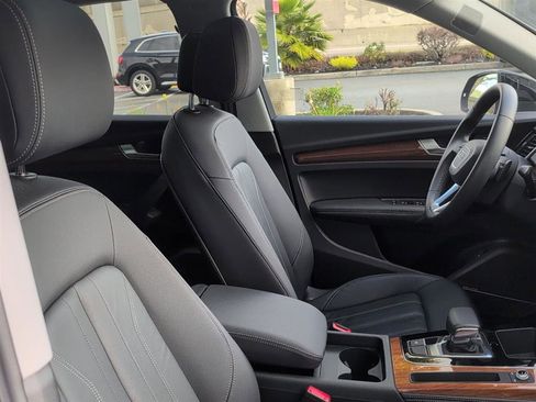 Used 2023 Audi Q5 2.0T Premium Plus w/ Premium Plus Package image 13