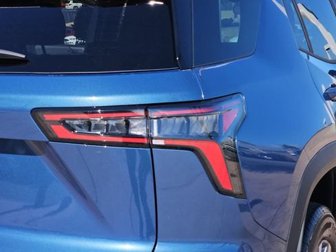 New 2026 Chevrolet Equinox LT FWD image 40