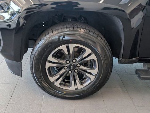 Used 2022 Chevrolet Colorado Z71 image 4