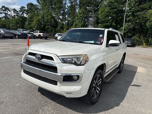Used 2017 Toyota 4Runner Limited RWD image 4
