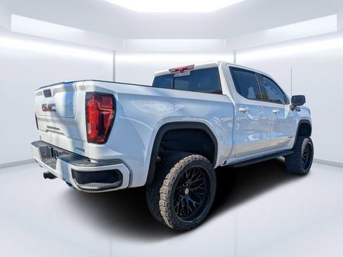 New 2026 GMC Sierra 1500 AT4 w/ AT4 Premium Package AWD/4WD image 3